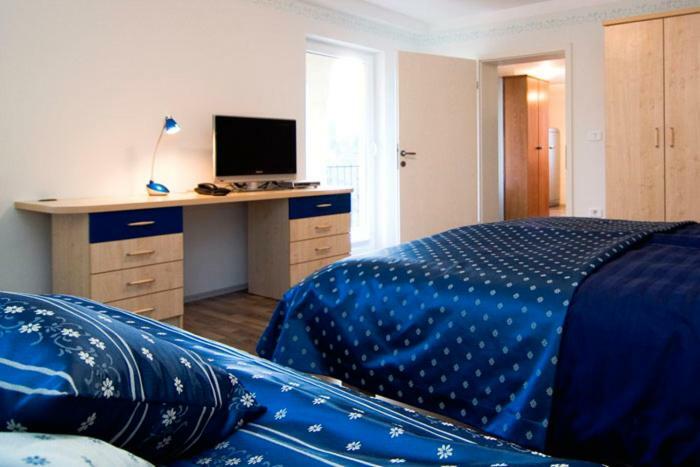Hisa Posebne Sorte Kodreti Extérieur photo